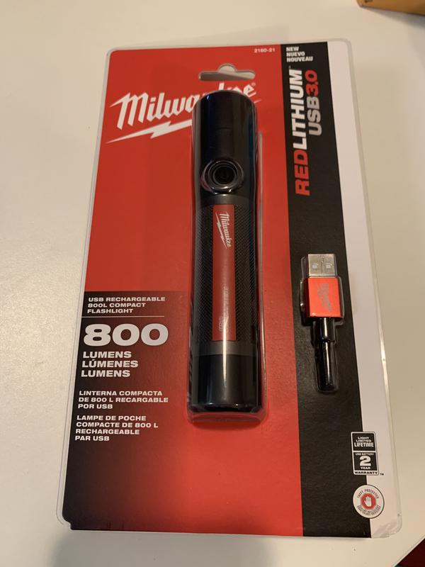 Milwaukee USB Rechargeable 800L Compact Flashlight - 2160-21 | Blain's Farm  & Fleet