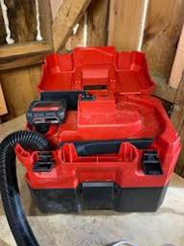 M12 FUEL 1.6 Gallon Wet/Dry Vacuum | Milwaukee Tool