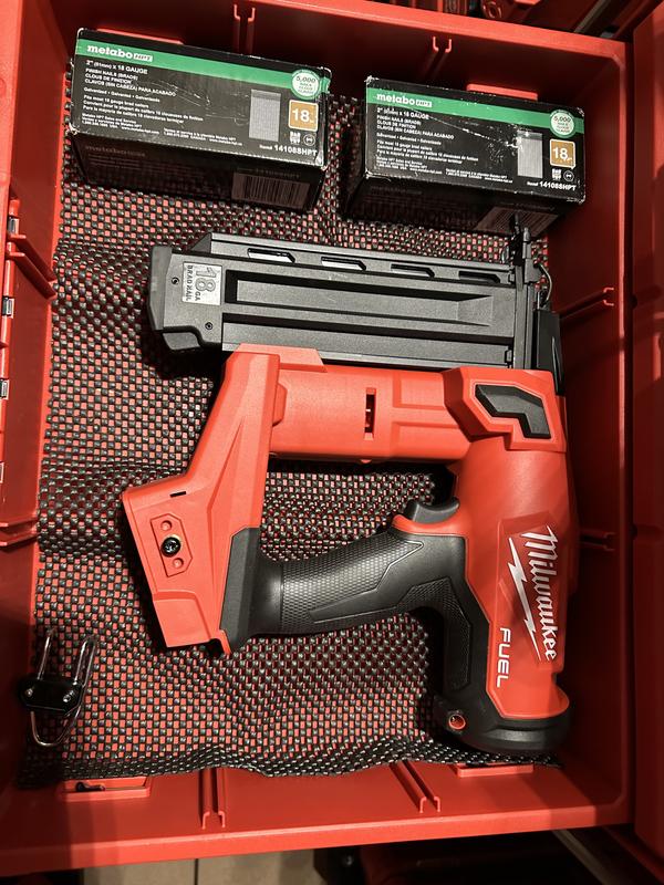 Milwaukee M18 FUEL 18GA Brad Nailer (Bare Tool) 2746-20
