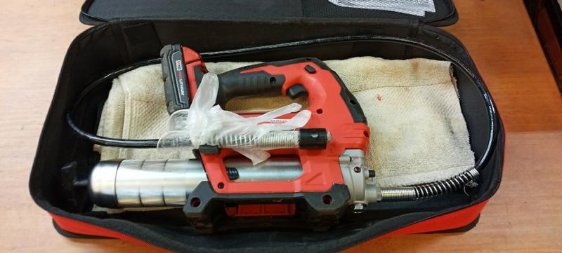 Milwaukee m18 discount grease gun case