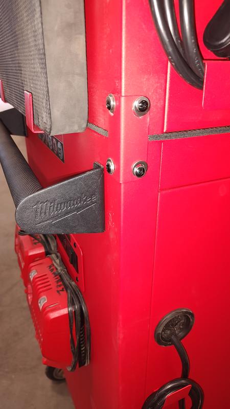 Milwaukee tool deals box 56 inch