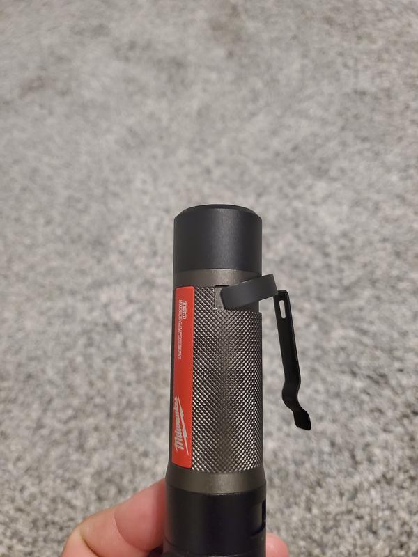 Milwaukee 1100 Lumens LED USB Rechargeable Twist Focus Flashlight 2161-21 -  The Home Depot
