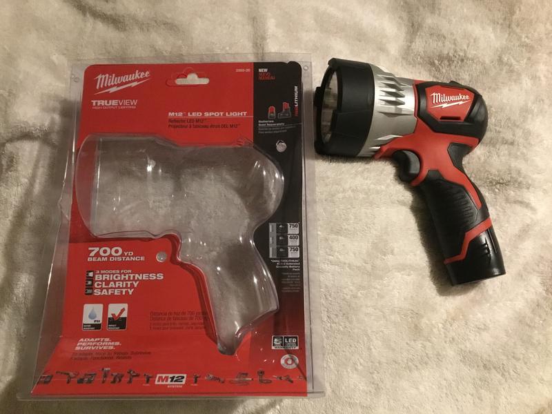 M12 Spot Light | Milwaukee Tool