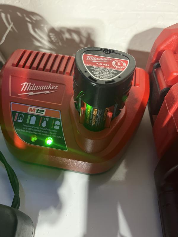 Milwaukee m12 discount 1.5 ah battery