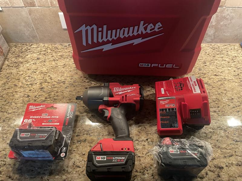 NEW Milwaukee 2767-20 M18 FUEL High Torque 1/2 Impact Wrench