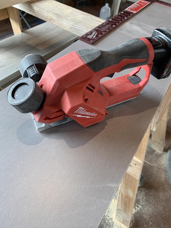 Milwaukee cordless planer cheap review