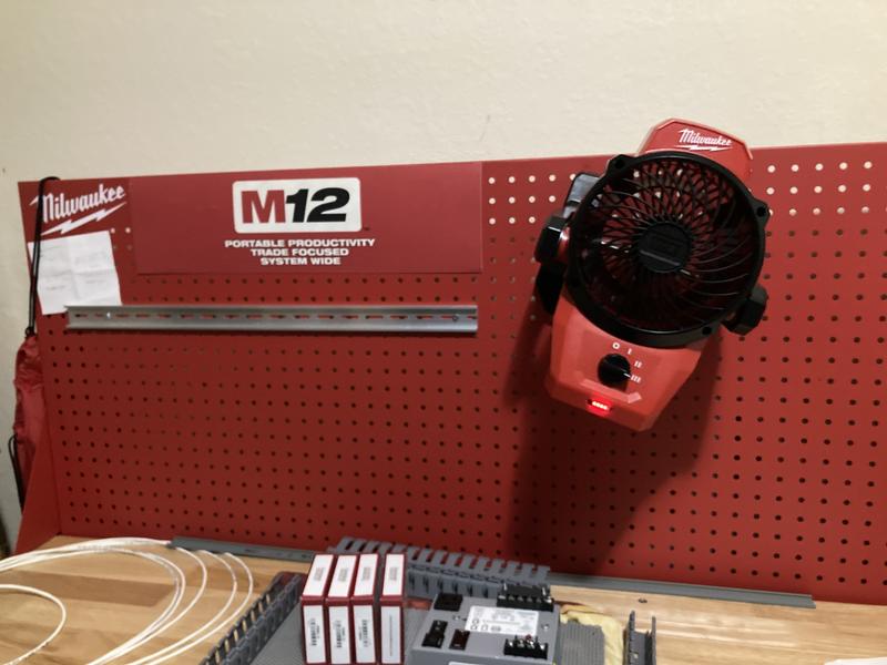 Milwaukee deals 12v fan