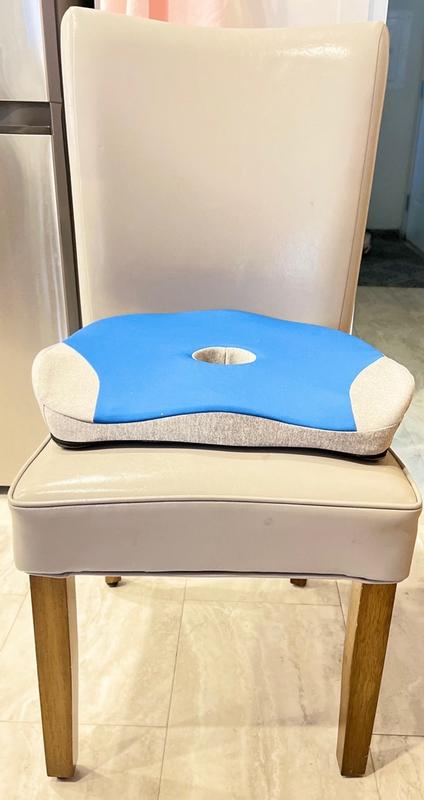 Mind Reader Blue Ergonomic Gel Seat Cushion GELCUSH-BLU - The Home