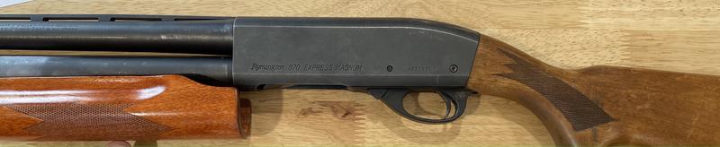 Fore arm is the finished example, stock is old weathered laminate from Remington.