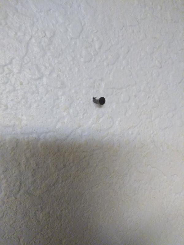 Nail hole before use