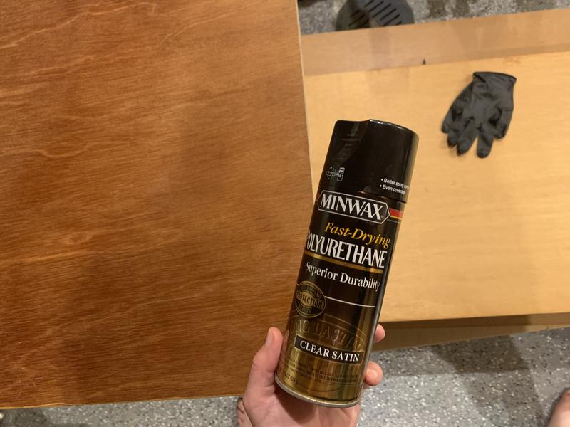 Minwax Fast Drying Polyurethane Spray Protective Wood Finish Clear  Semi-Gloss 11.5 oz. Aerosol Can(Packaging May Vary)