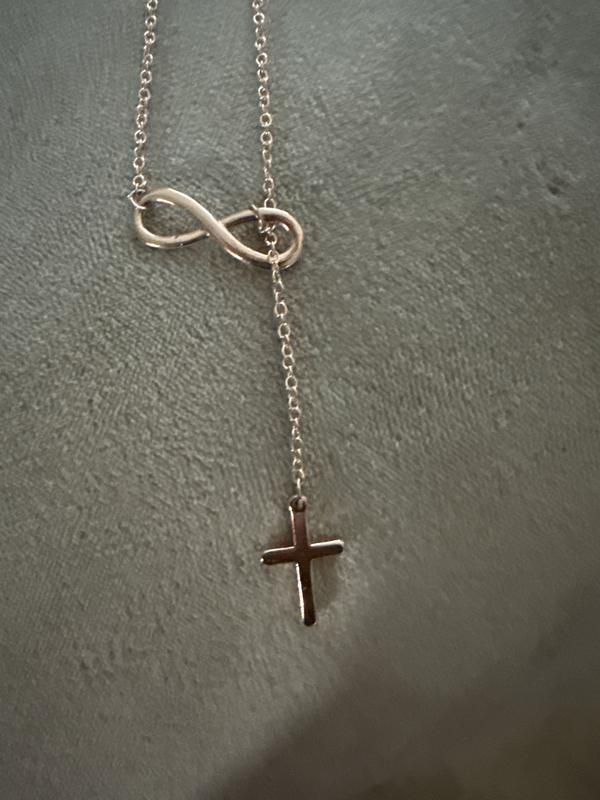 Customer photo for "Necklaces♾️✝️✝️."