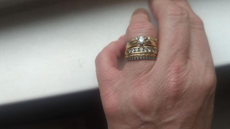 Review Thumbnail Image 0 370237162