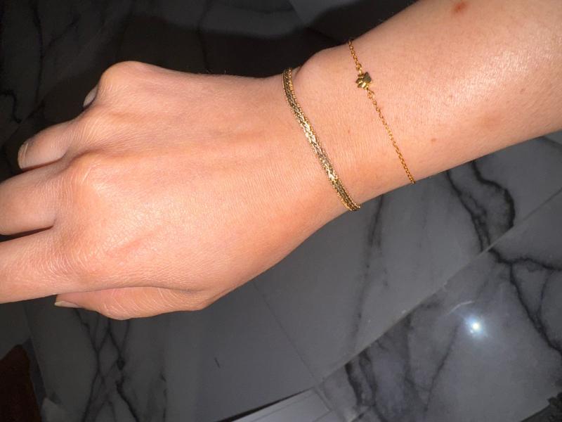 Customer photo for "Feminine bracelet"