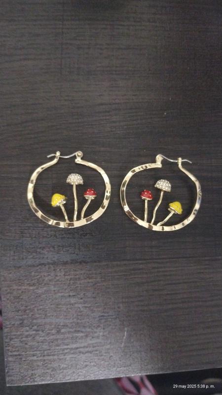 Review Thumbnail Image 0 370239885