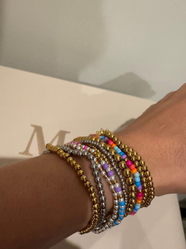 Customer photo for "Fun and beautiful bead set"