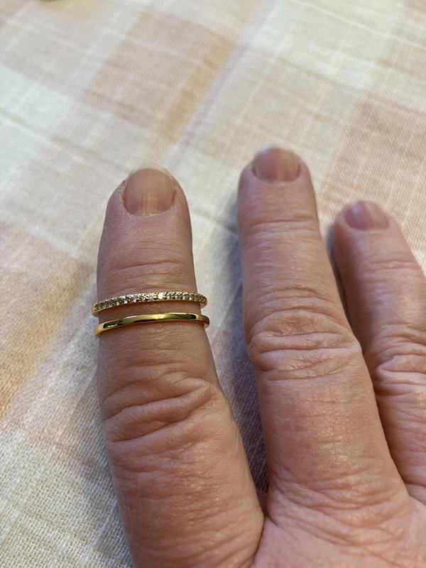 Review Thumbnail Image 3 381117142