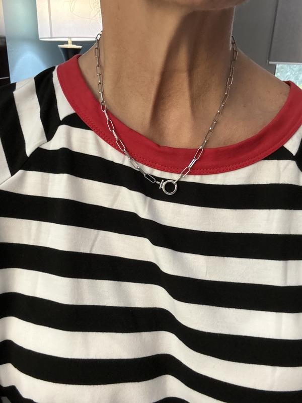 Customer photo for "Classy necklace"