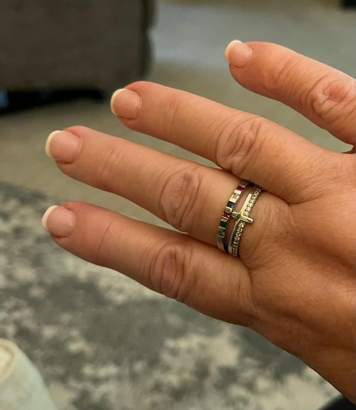 Customer carousel item 6.