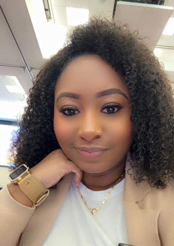 Customer carousel item 10.