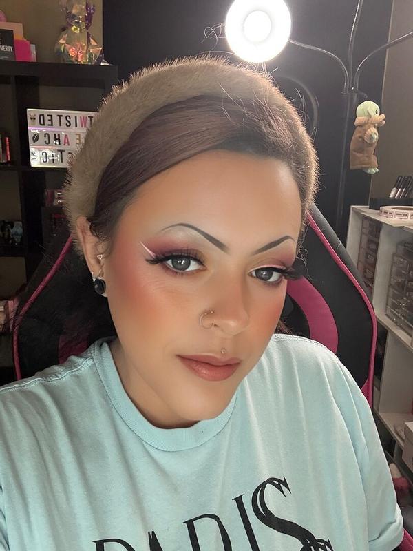 Review Thumbnail Image 0 380571414