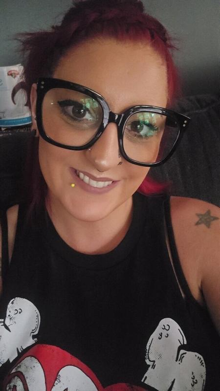 Customer photo for "Best make up for 40+"