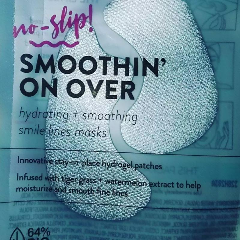 Smoothing + Hydrating Smile Lines Mask 4 Pack – Miss Spa