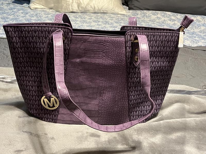 Photo from Purse set