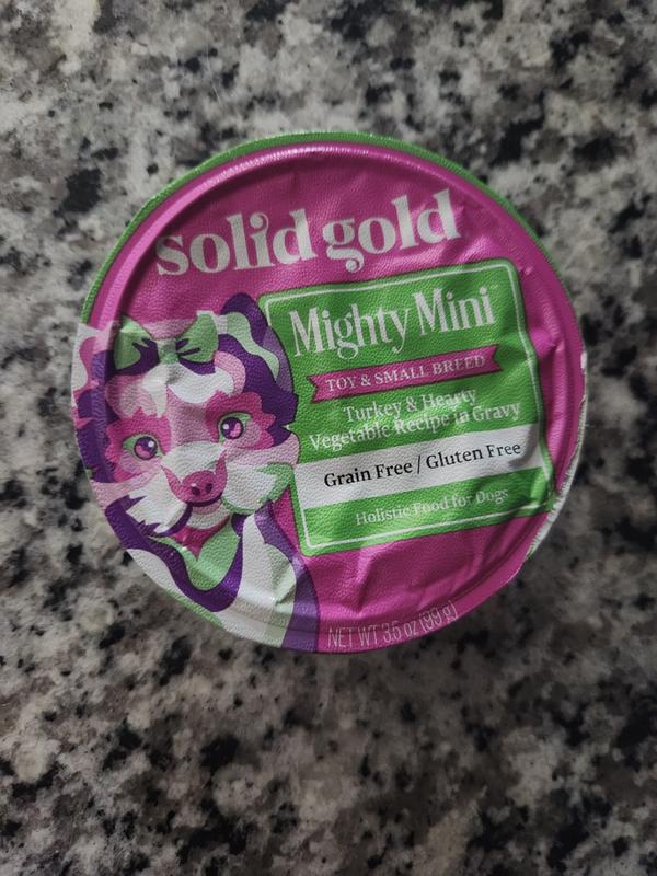 A picture of one container of food.