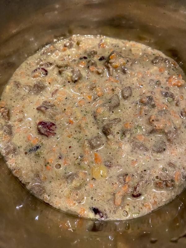 This very liquidy consistency is what I got after reducing the water to dry mix ratio recommended