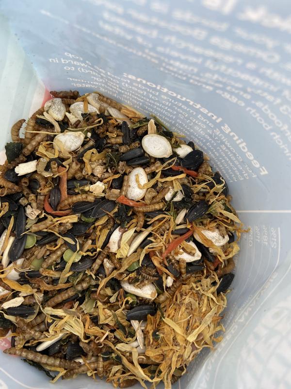 Photos of the product bag, ingredients, and the final product.