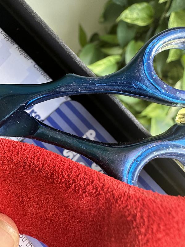 Arrived used, with hair and scratches