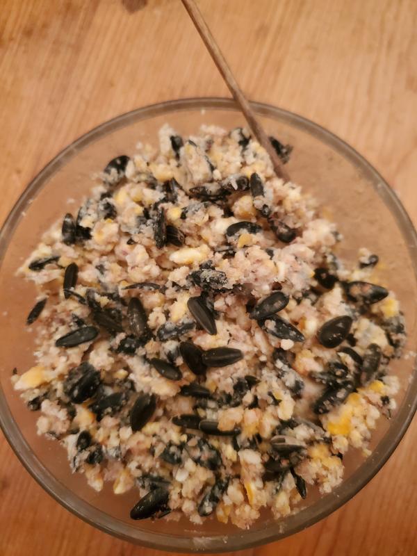 Product Needs to be Renamed WHOLE Black Sunflower Seeds Cake