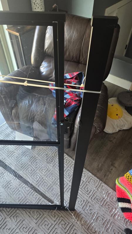 The only "securing" packaging to hold the gate together during shipping.