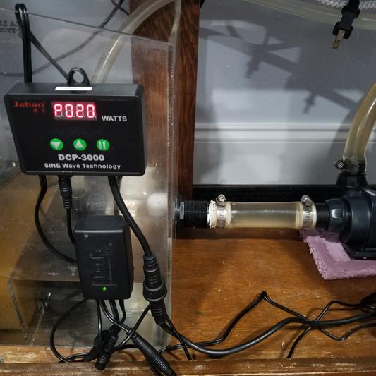 Shows watts used. 24 at highest setting. 20 at where I have set the flow.