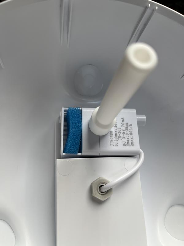 The replacement filter on the pump doesn't even fill the slot like the original one did!