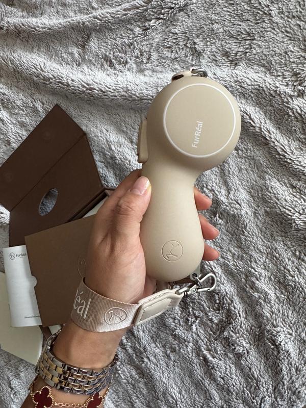 Chic beige color fits everyday walk and all outfits