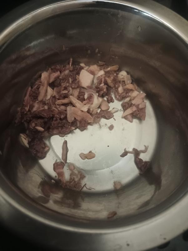 Picture is of our cat's favorite one. Tuna, beef, and salmon.