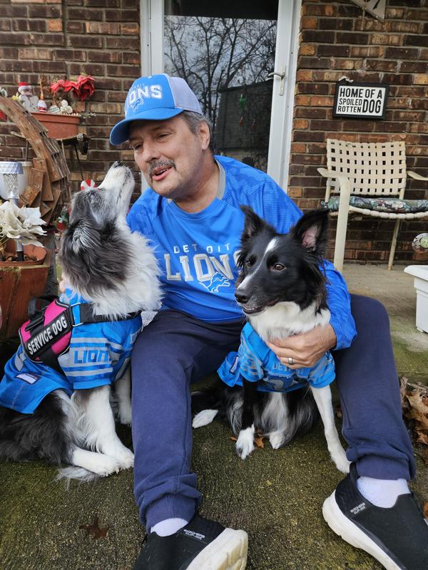 Daddy and his very super smart Border Collie Girls