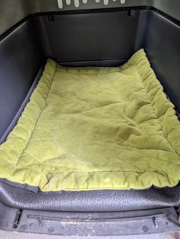 Held cloth crate mat in place- pldog felt more secure