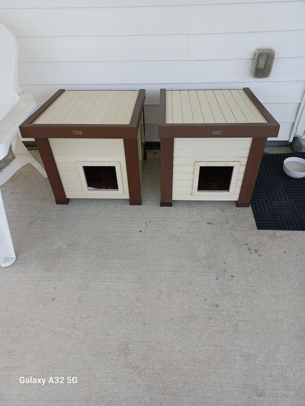 NEW AGE PET ECOFLEX Outdoor Cat House Shelter reviews Chewy