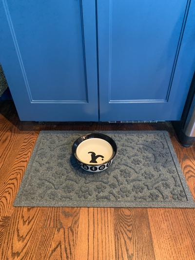 Oversize Water Hog Dog Mat - Great Gear And Gifts For Dogs at Home or  On-The-Go