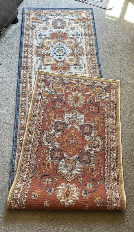 A shot to see both sides since its reversible.