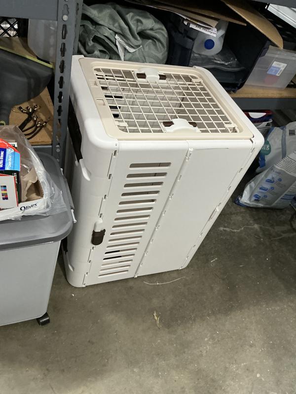 The rectangle size makes it easy to sit out of the way.