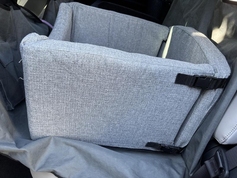 How the bed connects/assembles