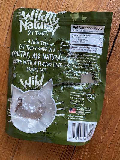 Fruitables wildly clearance natural cat treats