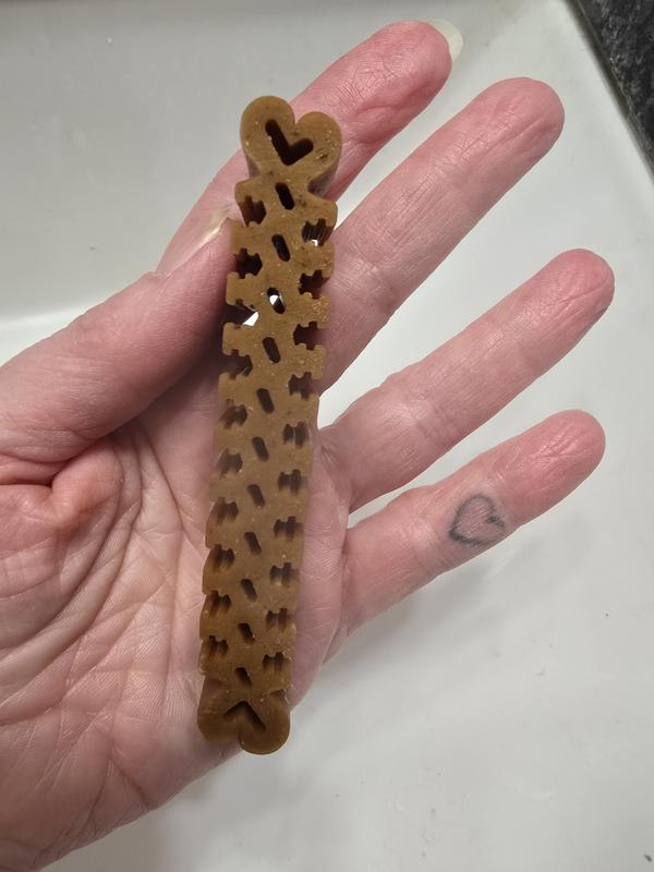 Love the design of this dental chew