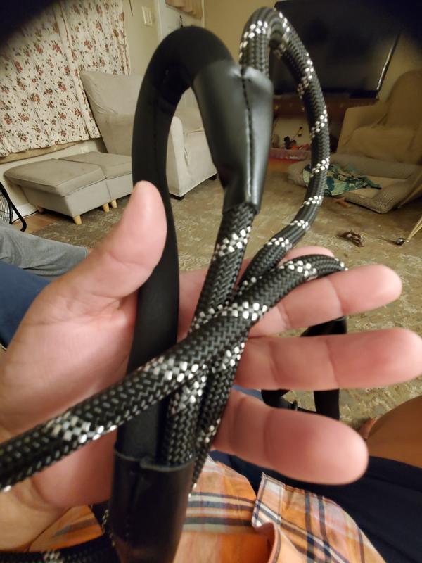 Lead rope material was great construction of loops  need to be more secured.