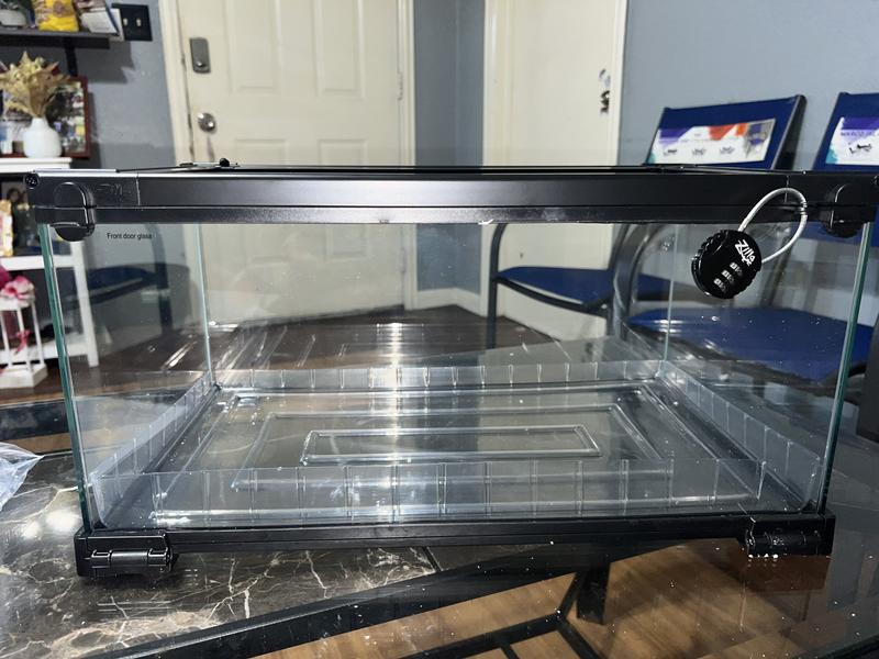 Complete build of the aquarium.