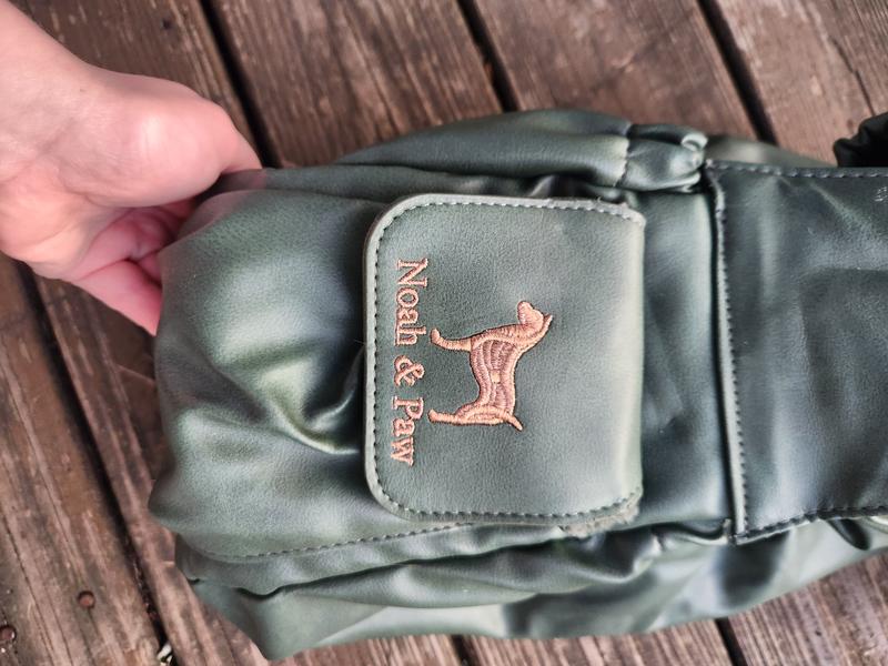 The emblem is so cute